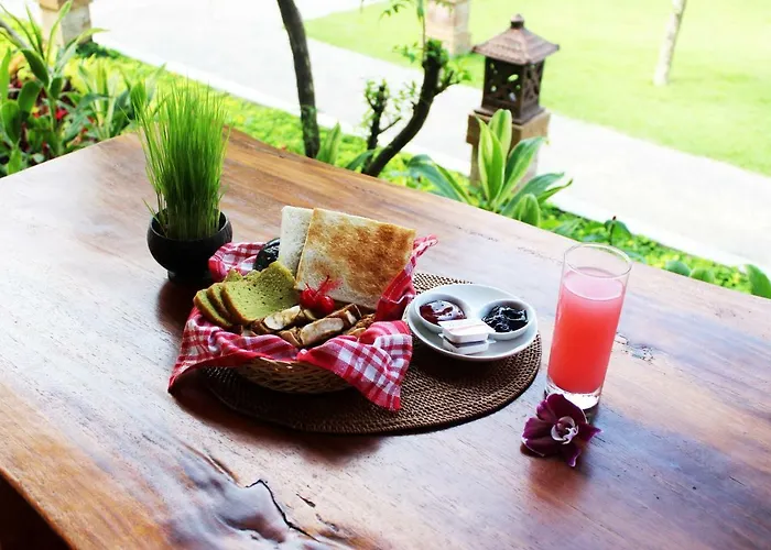 Villa Kartika Dahayu Private Pool *