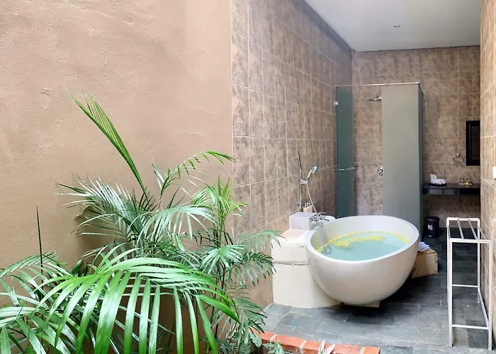 Kartika Dahayu Private Pool Villa