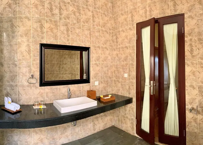 Kartika Dahayu Private Pool Villa
