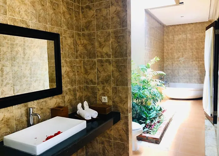 Kartika Dahayu Private Pool